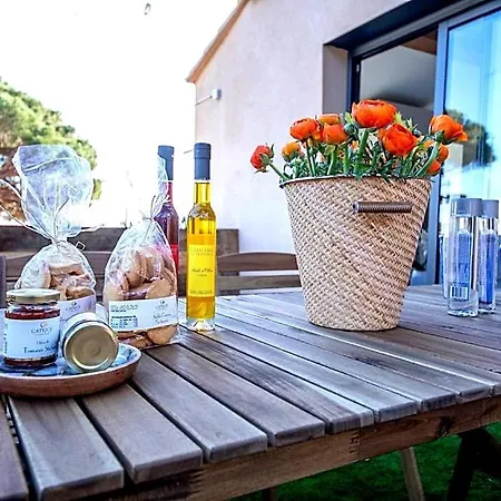 Apartmán Vue Avec Jardin Golfe De Saint Tropez *
