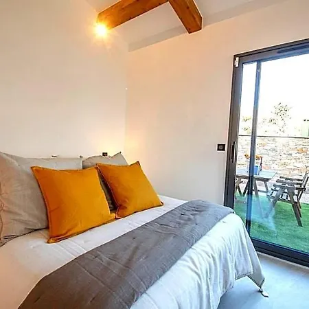 Vue Avec Jardin Golfe De Saint Tropez * Port Grimaud